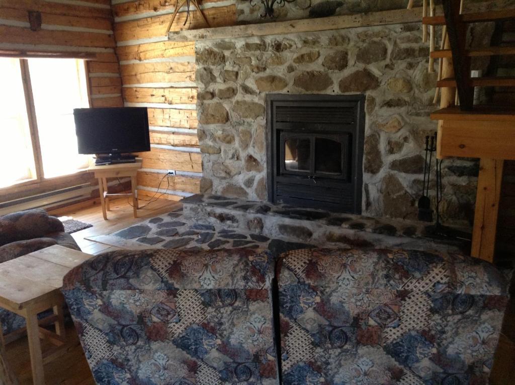 Chalet Ancestral L'Orignal Eastman Zewnętrze zdjęcie